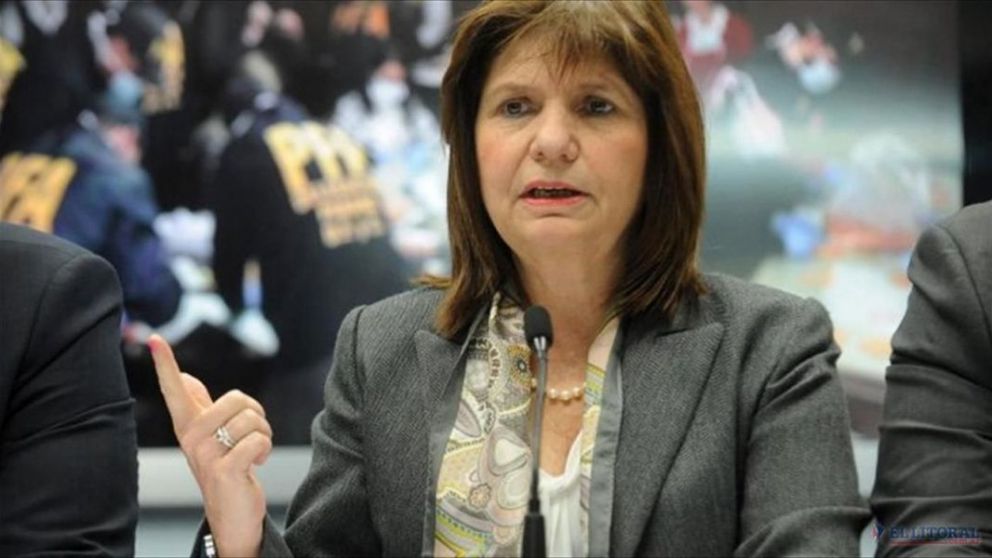 Bullrich aseguró que la decisión oficial es que "no haya cortes"