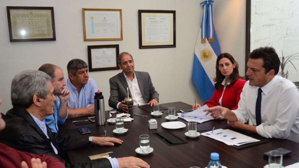Moyano, Plaini, Diaz, Zolezzi, Palazzo, Biro, Ghilini y Acuña se reunieron con representantes del Frente Renovadorr