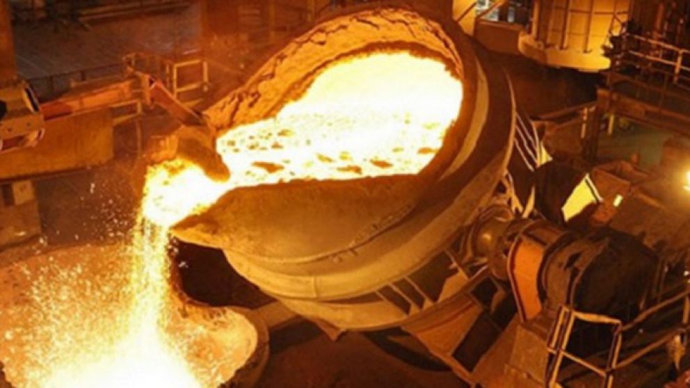 La producción de acero crudo tuvo un alza del 9,1% durante agosto