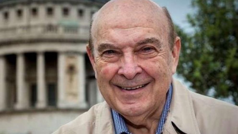 Con un video de 1996, Cavallo volvió a diferenciar convertibilidad y tipo de cambio fijo