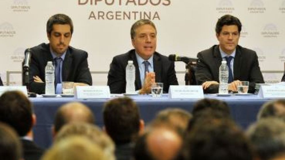 Impulsan cambios en el acuerdo en caso de reestructuración de la deuda