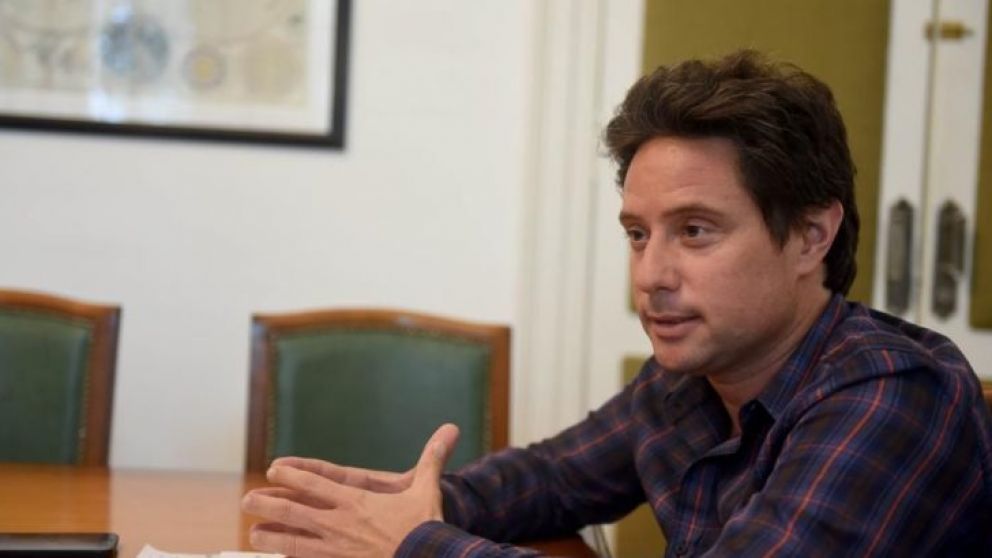 Escracharon al ministro de Educaci�n bonaerense