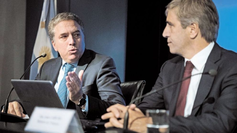 Dujovne y Caputo, la dupla encargada del financiamiento y la política monetaria