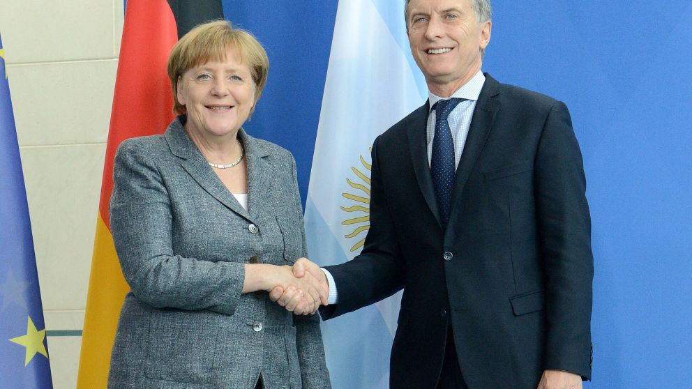 Macri habl� con Merkel sobre el estado del acuerdo con el FMI 