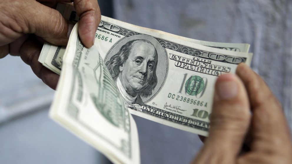 El dólar terminó la semana en "pax cambiaria"