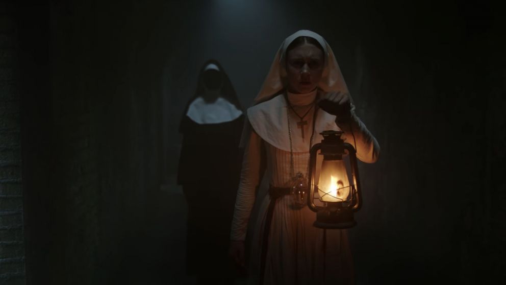 El terror de La Monja logró un enorme arranque en los cines