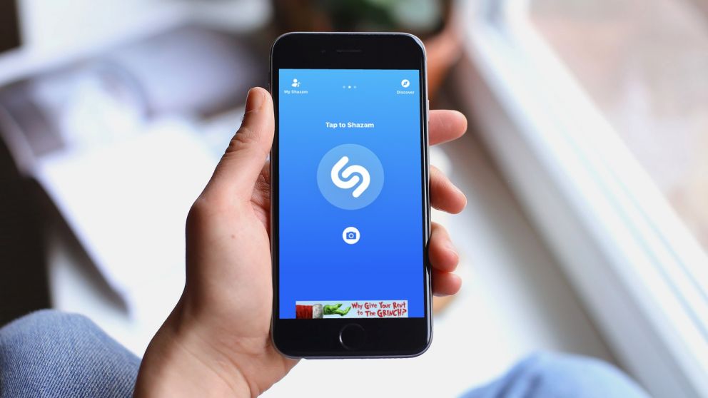 La Comisión Europea le aprobó a Apple la compra de Shazam