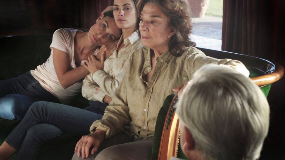 La quietud vuelve a llevar a Martina Gusmán a la pantalla grande