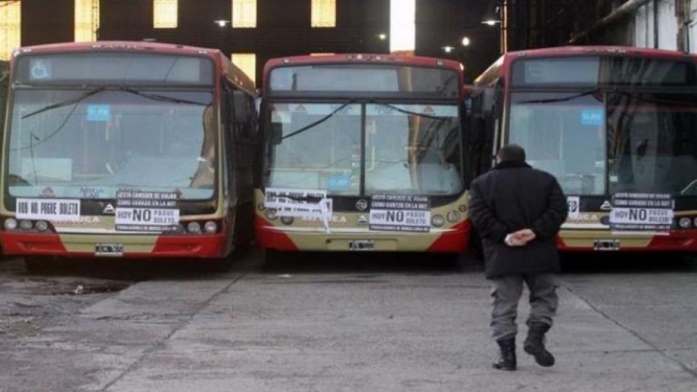 Sorpresivo paro por tiempo indeterminado en la línea 60