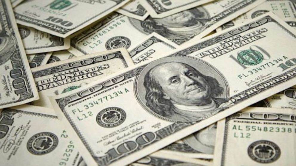 El dólar trepó hoy a un nuevo récord de $31,54 para la venta