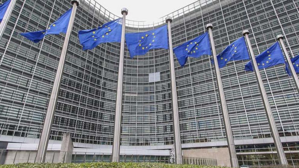 La UE mantiene serias divisiones internas en torno del TLC