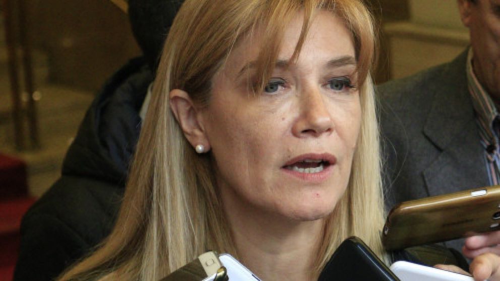 “Buscan quitar autonomía”, denunció Magario