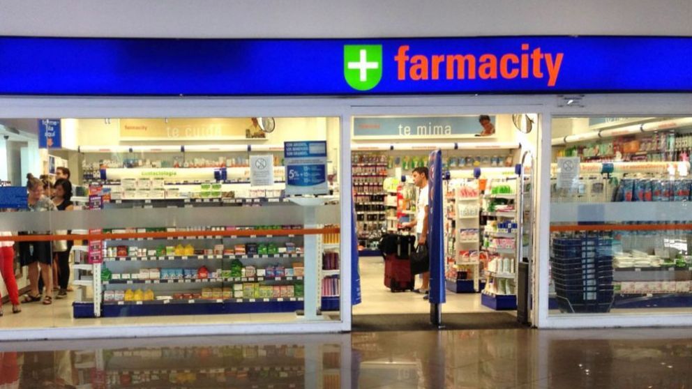 La Corte pospuso una audiencia por el caso Farmacity