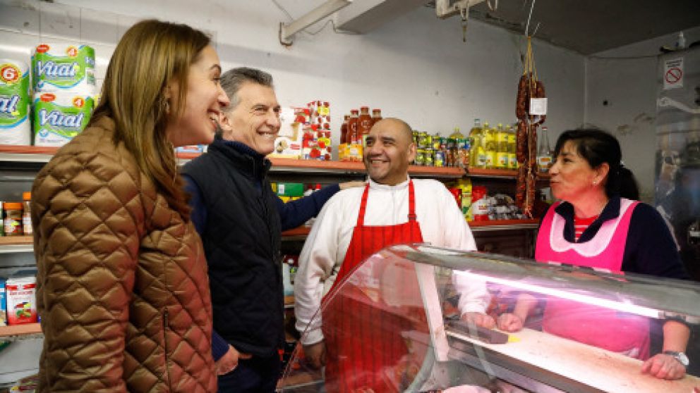 Vidal y Macri retomaron los timbreos, en Luján, durante el fin de semana