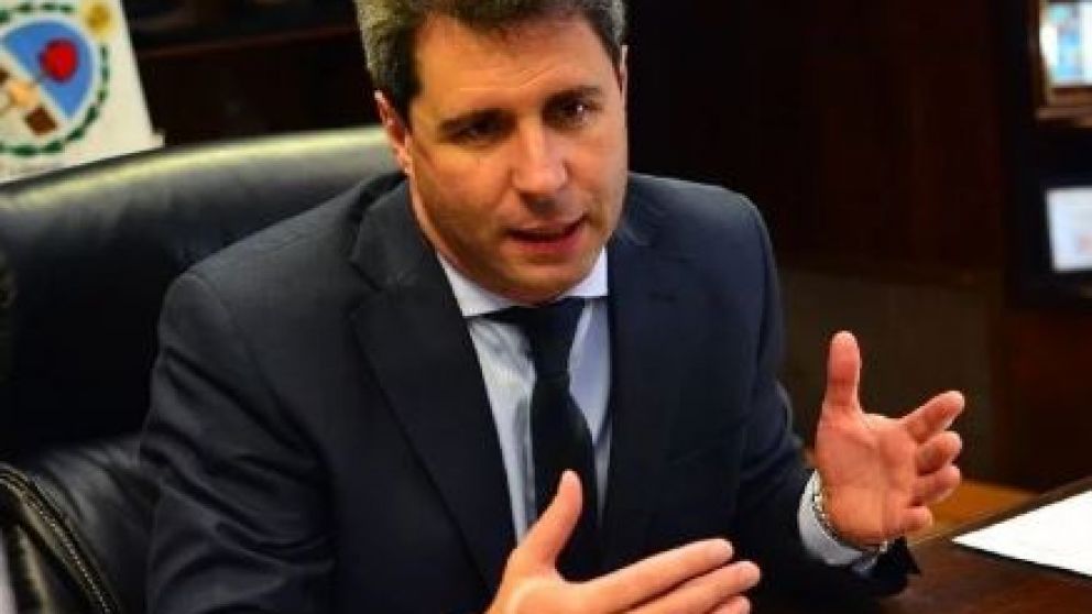 Uñac no descartó una candidatura presidencial y pidió a "todos adentro" del PJ