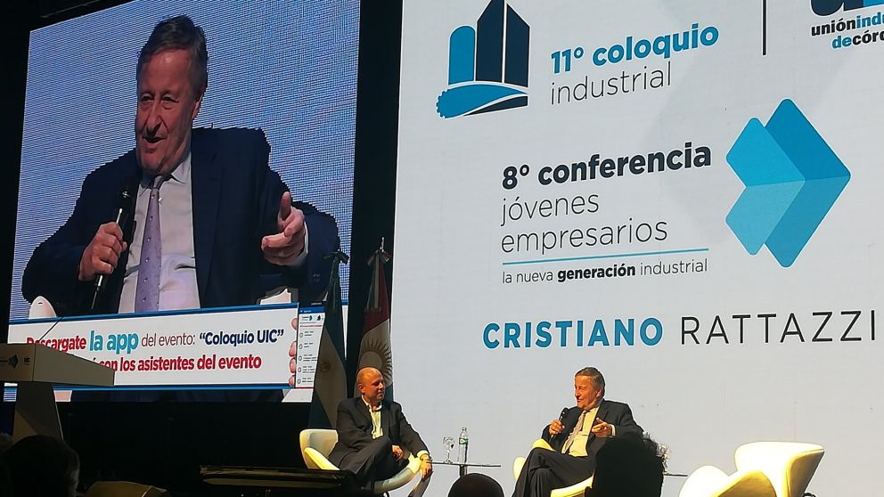 En el Coloquio de la UIC se habló del caso de los cuadernos