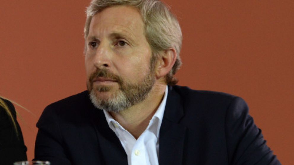 Frigerio realizó gestiones ayer en San Juan