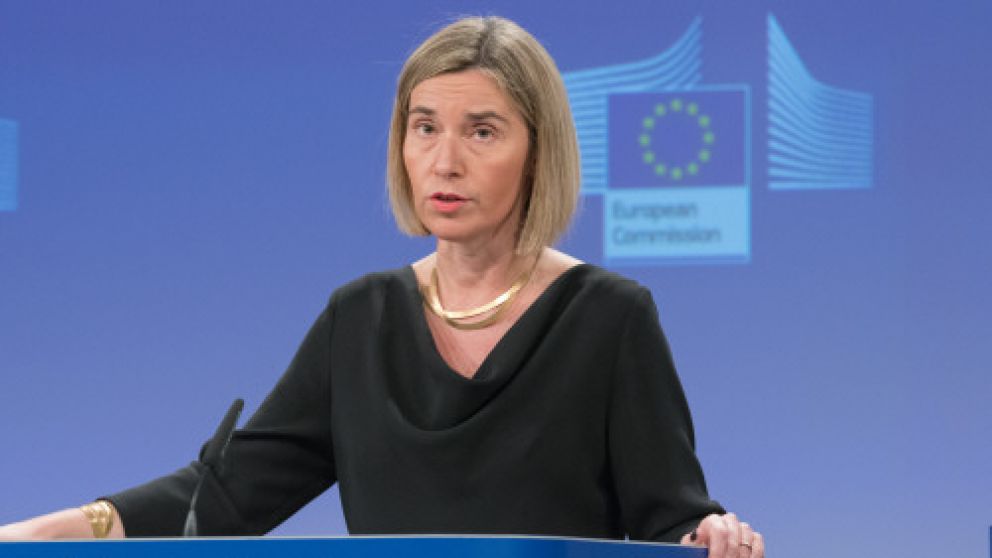 Federica Mogherini fi rmó el comunicado fi jando la posición de la UE frente a las sanciones