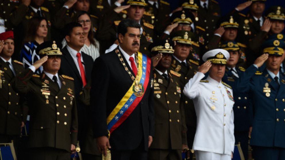 El presidente Maduro instantes antes del ataque con drones en su contra