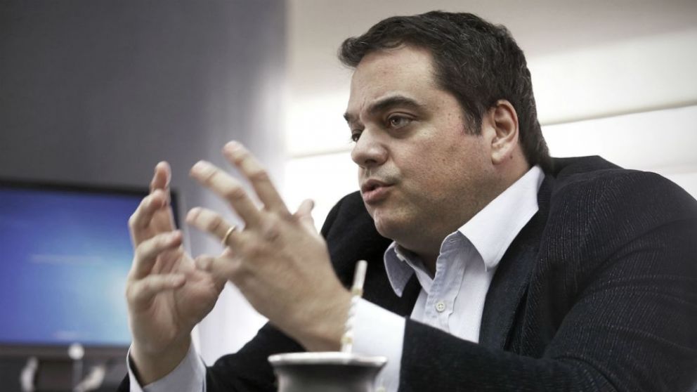 Gobierno convocó al Consejo del Salario para discutir haber mínimo, vital y móvil