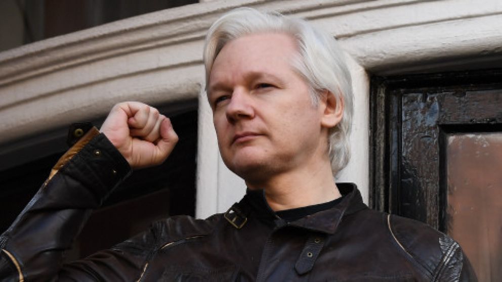 Assange se refugió en la embajada ecuatoriana en 2012