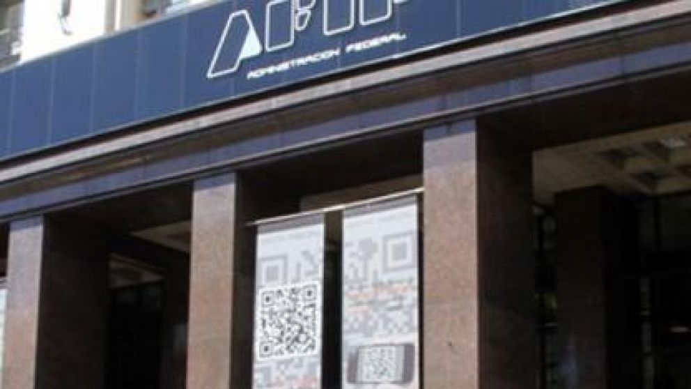 La recaudaci�n tributaria de julio subi� 23,8% 