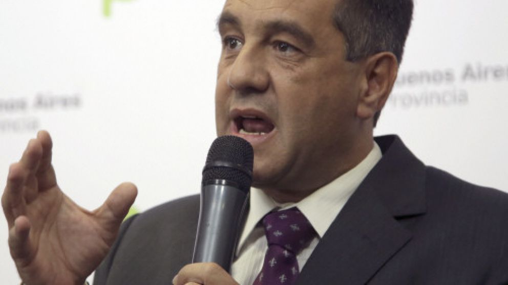 Finnochiaro acentuó el enfrentamiento con los gremios docentes