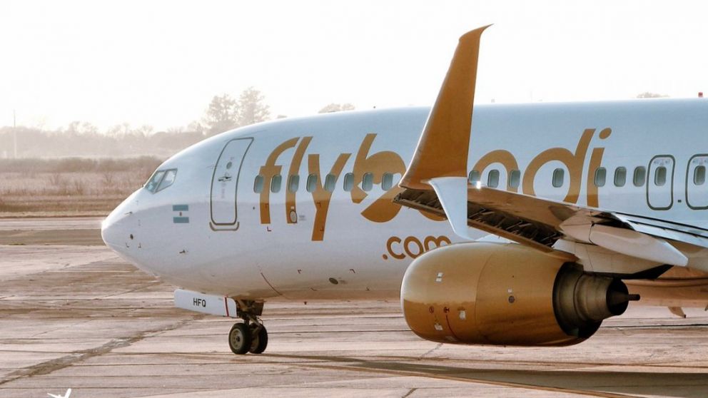 Otro fiscal pidió la suspensión de Flybondi