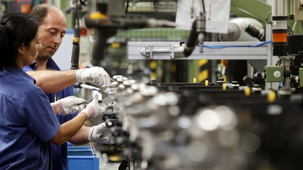 Pymes industriales reclaman créditos blandos y control de importaciones