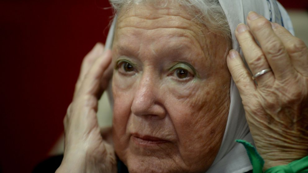 Nora Cortiñas: "No entiendo por qué Macri dice que tenemos una deuda con las FF.AA."