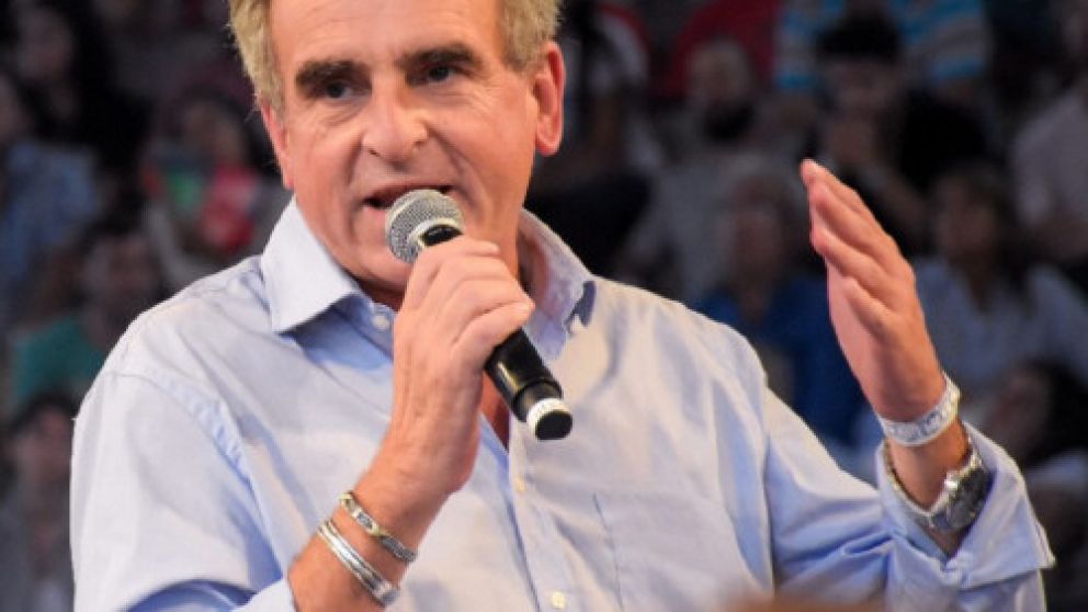 “Un decreto busca modificar la ley”, denuncia el proyecto