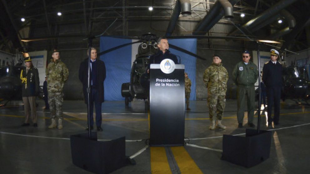 Macri concretó el anuncio en un breve mensaje en Campo de Mayo