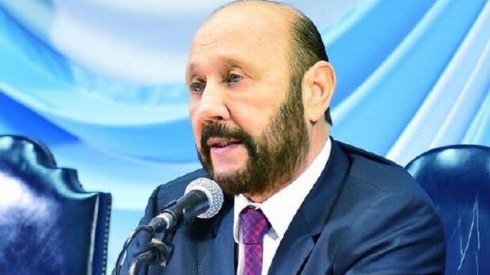 Insfr�n envi� una nota a Avruj, con copia a Pe�a y a Garavano