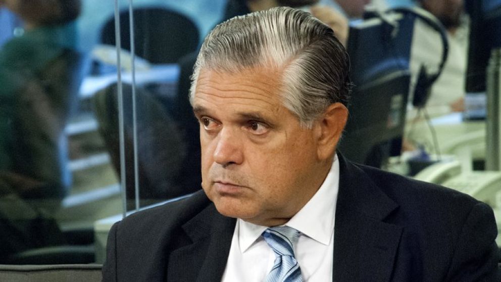 El exministro de economía resaltó que "todavía faltan correcciones importantes"