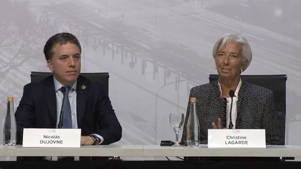 Titular del FMI respaldó al Gobierno y pronosticó mejora en la economía para "inicios de 2019"