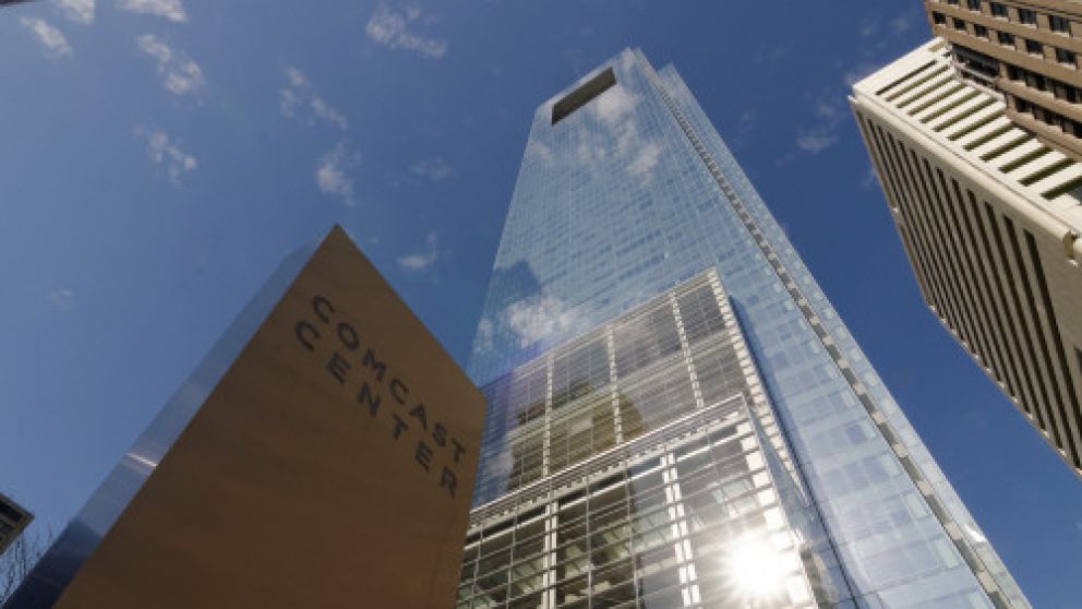 Comcast controla las cadenas NBC y Telemundo