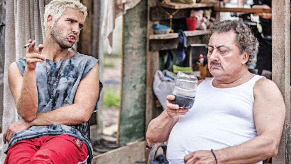 Diosito (Nico Furtado) y Mario Borges (Claudio Rissi), reci�n llegados a la prisi�n