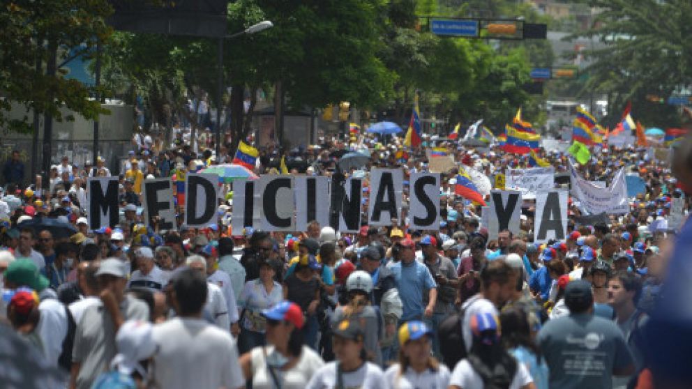 Las marchas de protesta se multiplican en Caracas