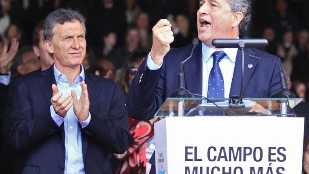 Macri le dijo al campo que las retenciones no se tocarán