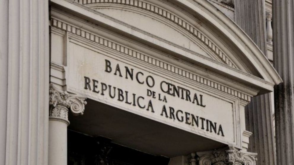 El Banco Central recortó tasa de Lebac a 27,24%