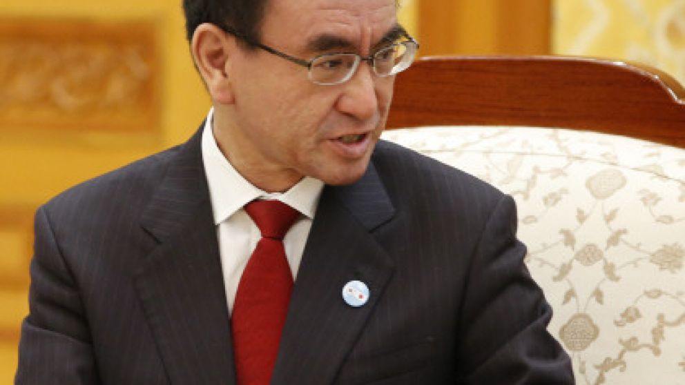 El canciller Taro Kono