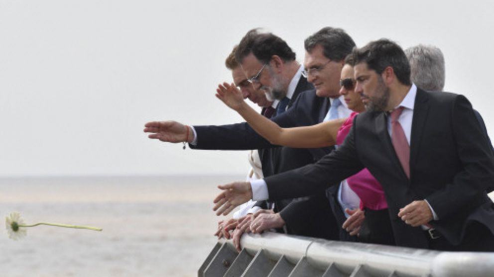 El Gobierno tentó a empresarios españoles con promesas de baja de impuestos