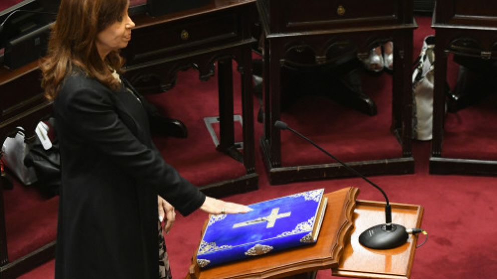 Bonadio pidió el desafuero y detención de Cristina Fernández