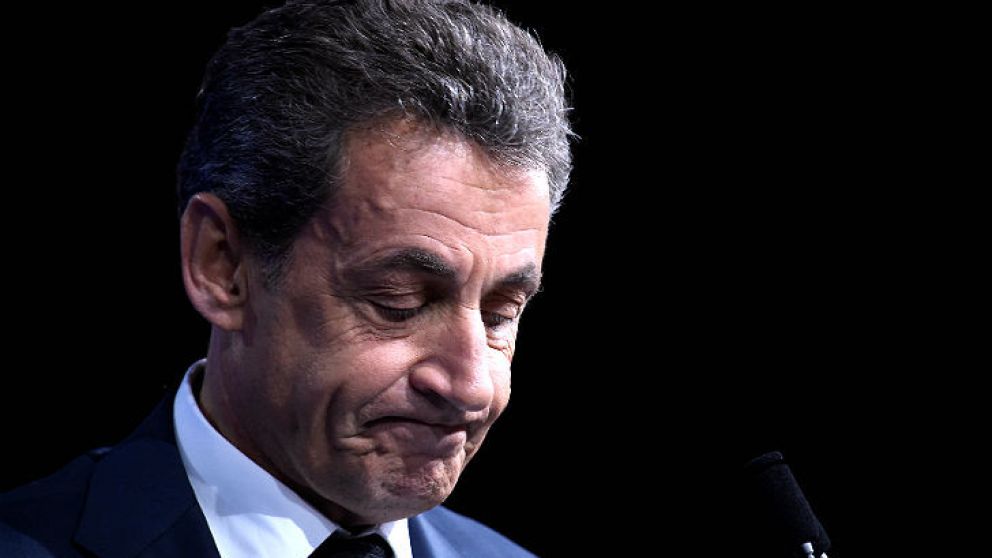 Sarkozy niega acusaciones de corrupción y dice que vive un "infierno"