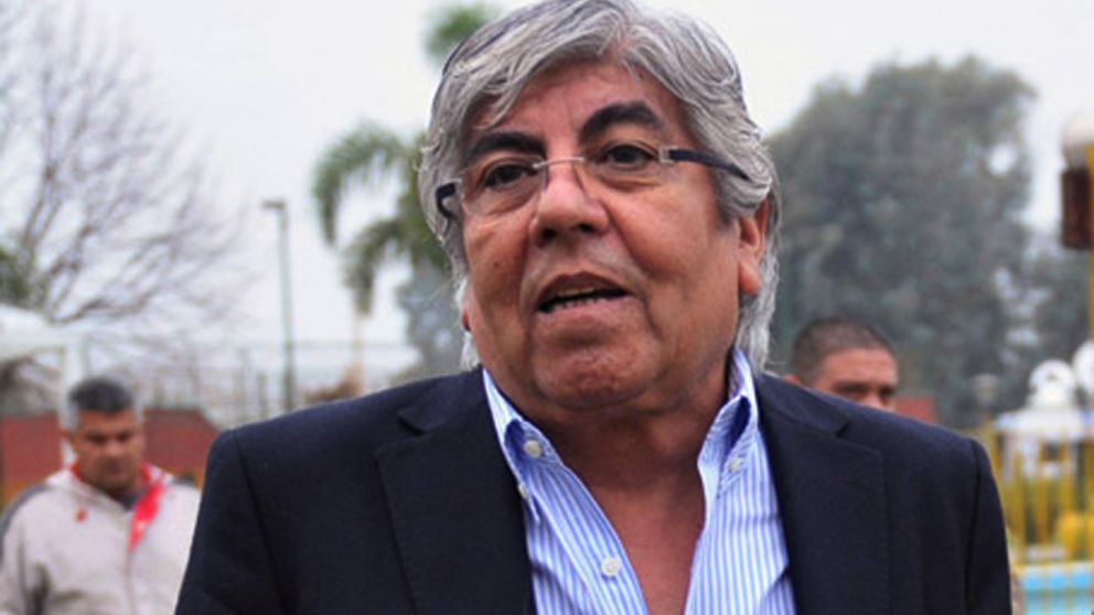 El Gobierno busca que esta "paritaria modelo" con el gremio de Hugo Moyano pueda replicarse en otros sectores