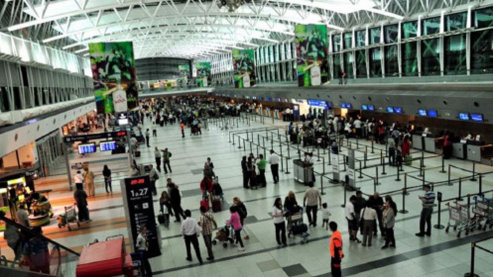 Por la terminal pasan 10 millones de pasajeros anuales