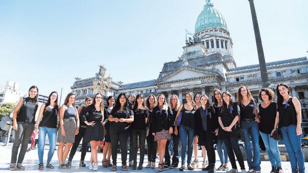 Periodistas de El Cronista Comercial, Ámbito Financiero y BAE Negocios, por la igualdad.