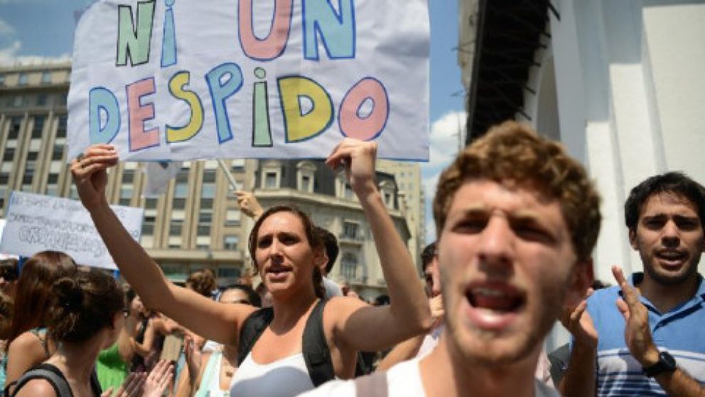 La desocupación al alza es sinónimo de ingobernabilidad del sistema