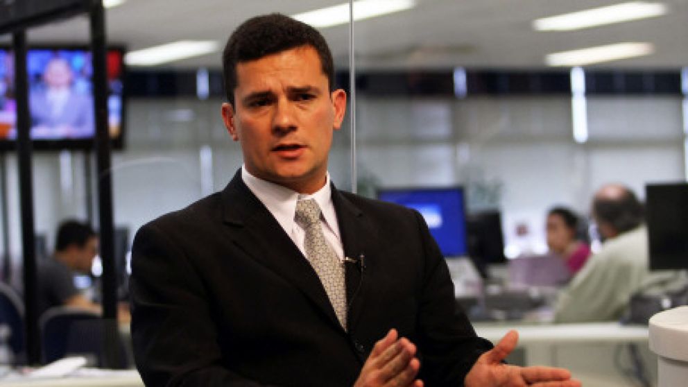 Moro condenó a ex gerentes de Petrobras por corrupción pasiva y lavado de dinero