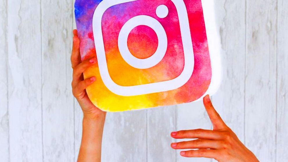 Los usuarios de Instagram ahora pueden guardar sus historias